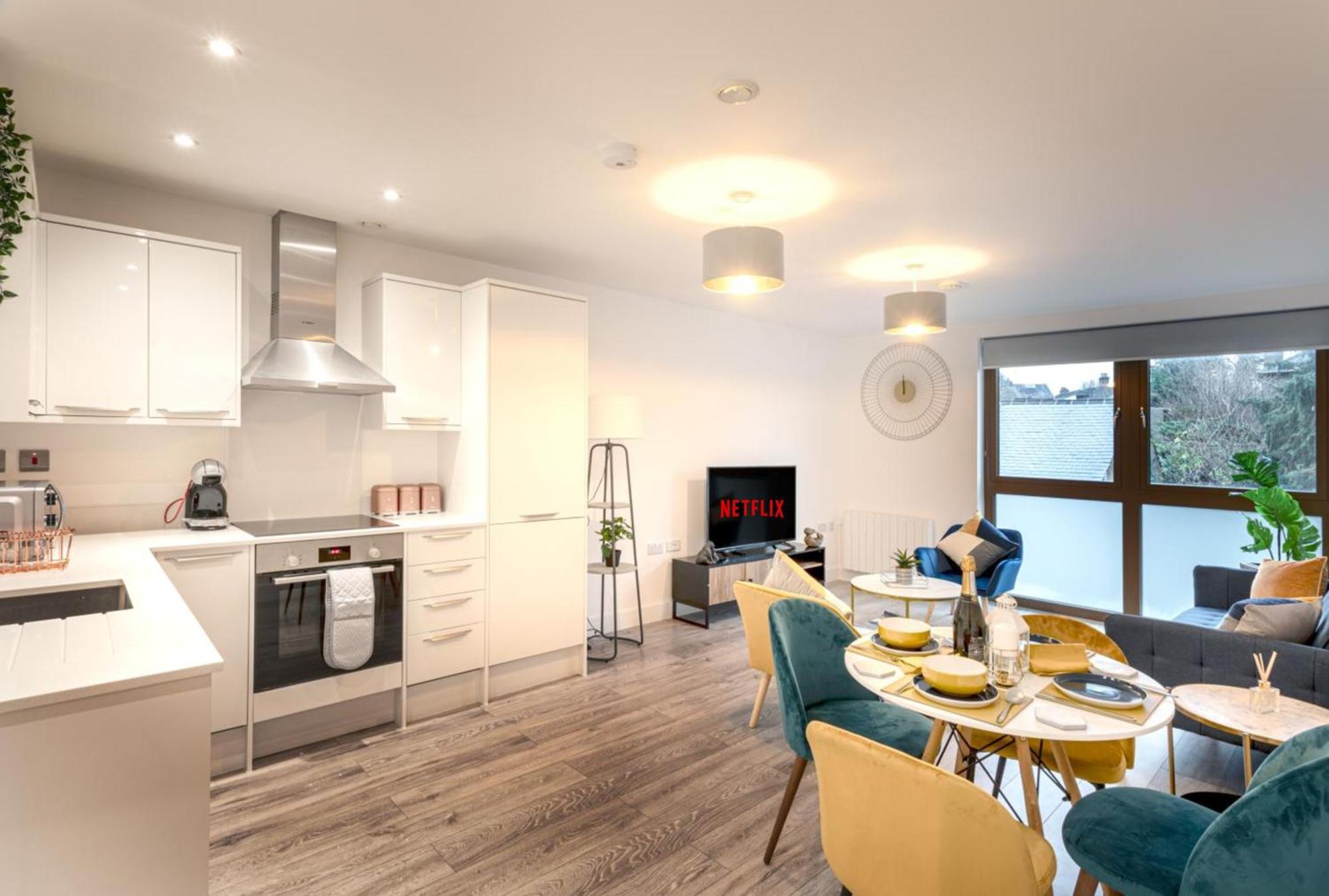 Ideal Family & Business Stay! 2 Min To Station, 10 Min To Harry Potter, 30 Min To London Euston & Free Parking! Watford  Ngoại thất bức ảnh